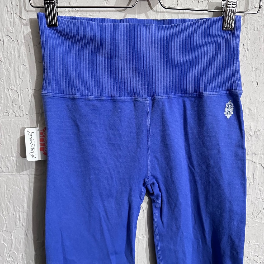 NWT FREE PEOPLE MOVEMENT High-Rise 7/8 Length Good Karma Leggings SIZE M/L - Picture 6 of 9
